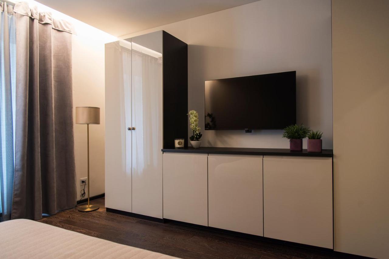 St.Ambrogio 2Bd New Apartment Milánó Kültér fotó